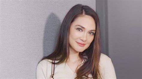  Laudable Laughter! Exploring The Indonesian Comedy Tour Featuring Luna Maya