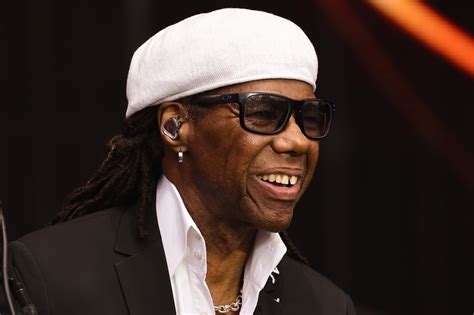  Nile Rodgers Freak Out Tour: Gwiazdorski Gitarzysta Ożywia Legendarne Hity!